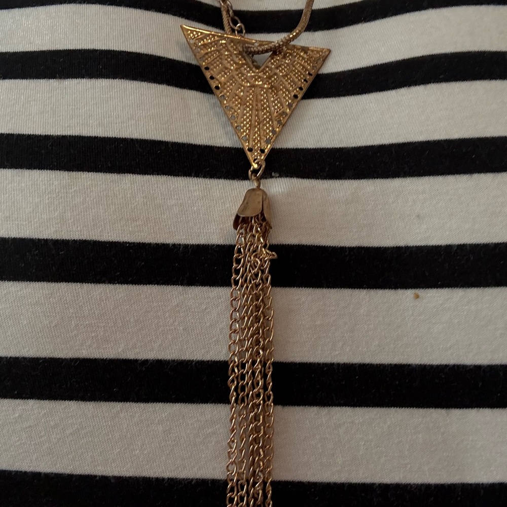 Gold Minimalist Layered Necklaces